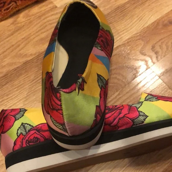 TaylorSays Tayquila Flats (Multi-Colored) SZ 8.5M - Picture 6 of 8